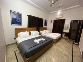 Family B&B at Royal Boutique Hotel